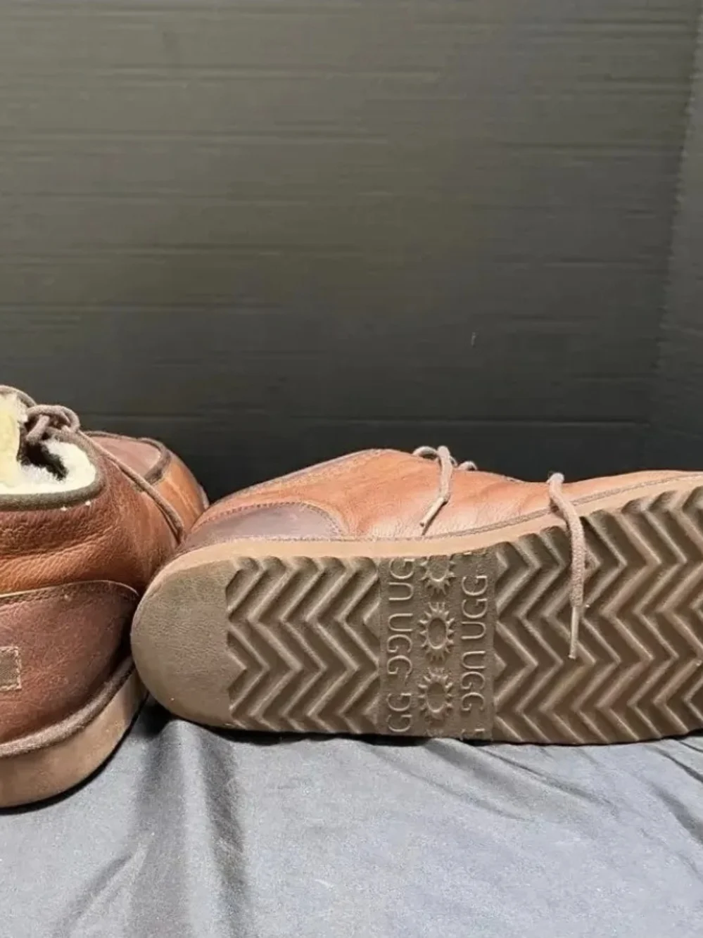 Stacey King UGG Australia Men's Leather Shearling Chukka Boots Size 17